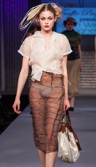 Linda Row Catwalk